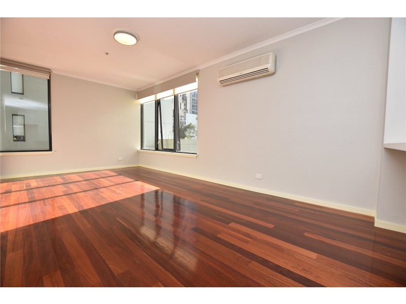 REF 051425/39 Dorcas Street, South Melbourne VIC 3205