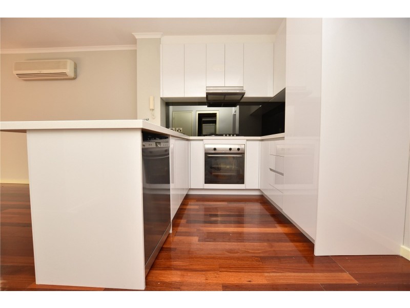 REF 051425/39 Dorcas Street, South Melbourne VIC 3205