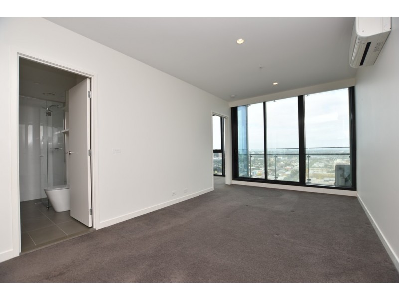 2705/45 Clarke Street, Southbank VIC 3006