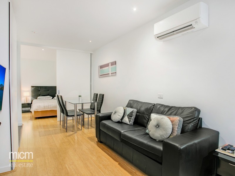 2305/7 Katherine Place, Melbourne VIC 3000