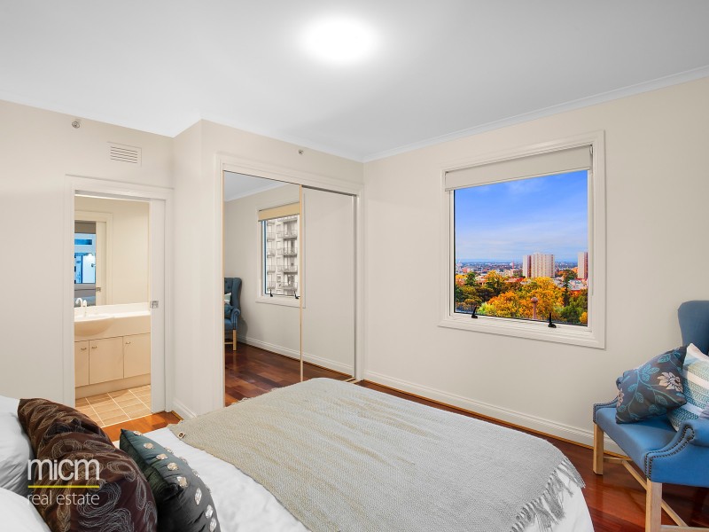 153/33 La Trobe Street, Melbourne VIC 3000