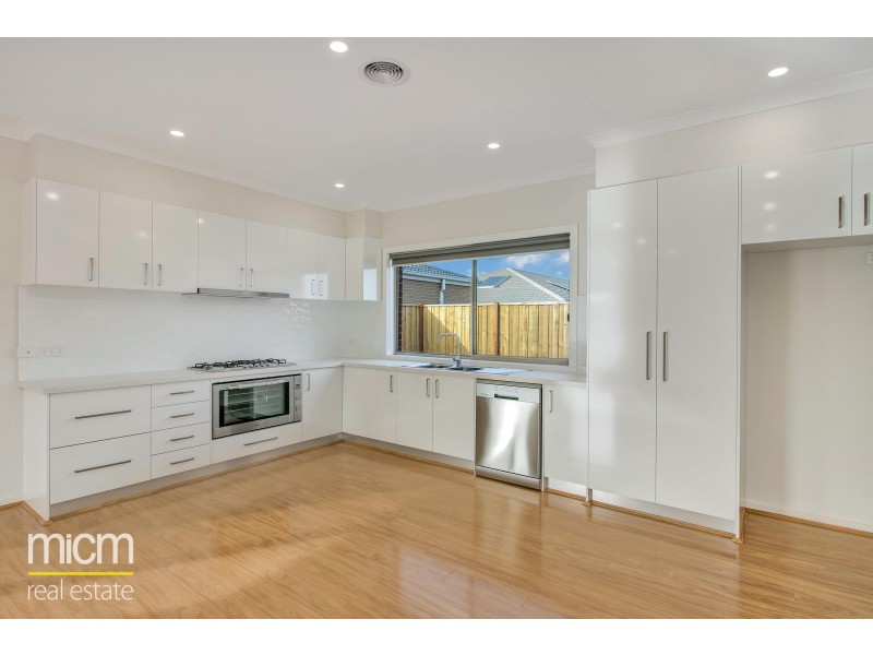 902 Morris Road, Truganina VIC 3029