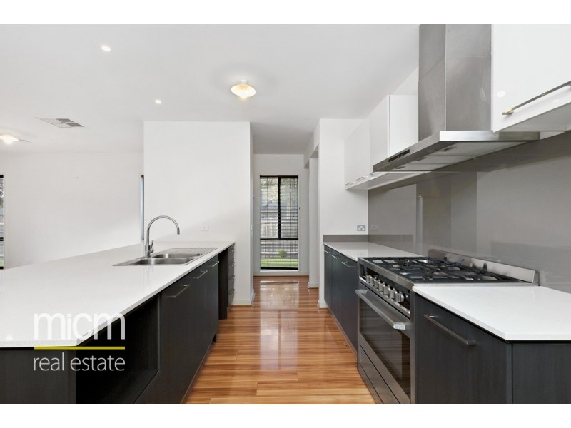50 Alamanda Boulevard, Point Cook VIC 3030