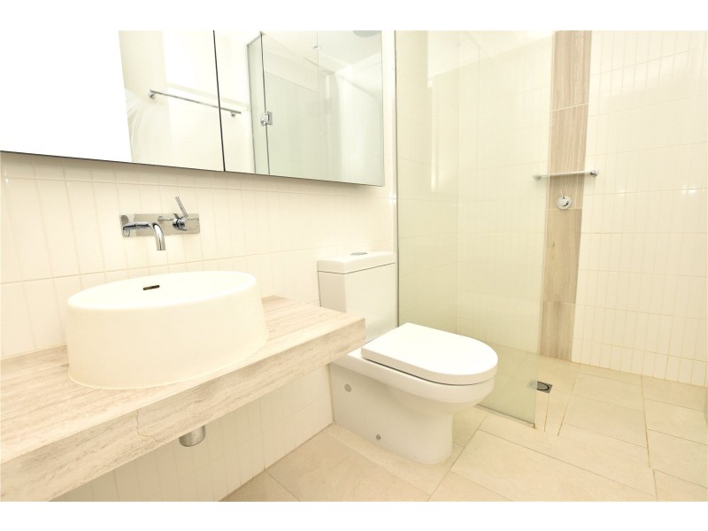 1102/120 A’Beckett Street, Melbourne VIC 3000