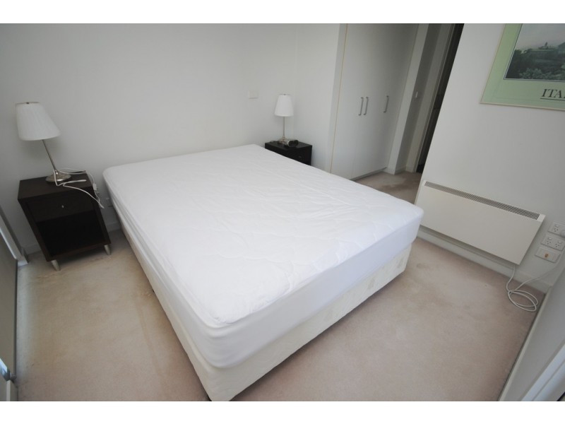 1804/8 Dorcas Street, South Melbourne VIC 3205