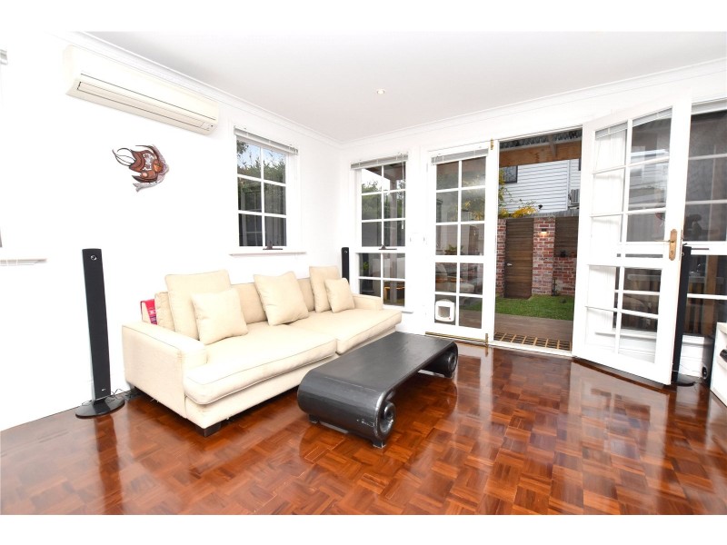 64 Malmsbury Street, Kew VIC 3101