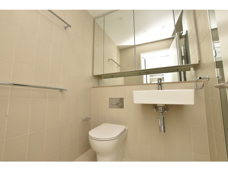 910B/889 Collins Street, Docklands VIC 3008