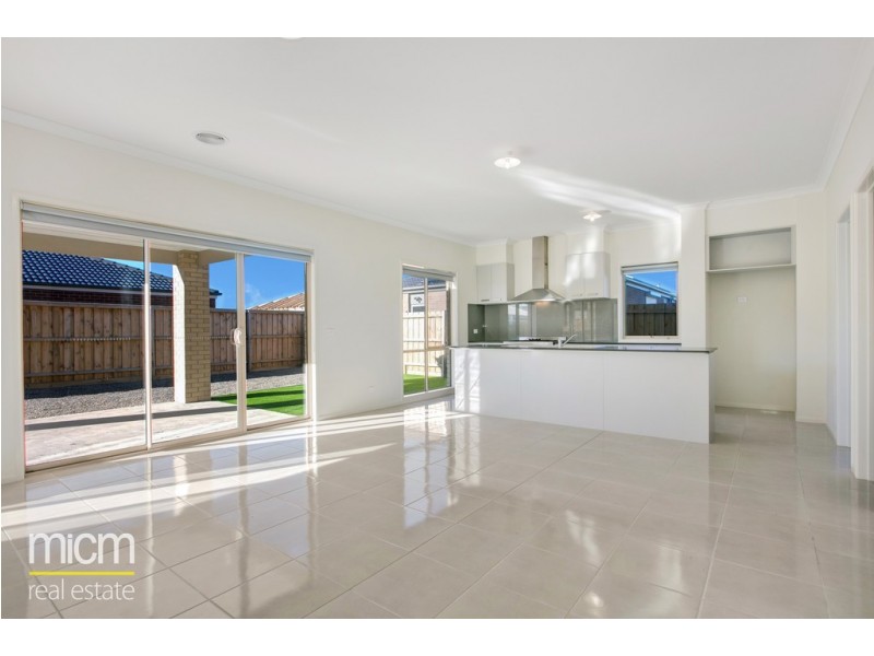 11 Mudgee Street, Point Cook VIC 3030