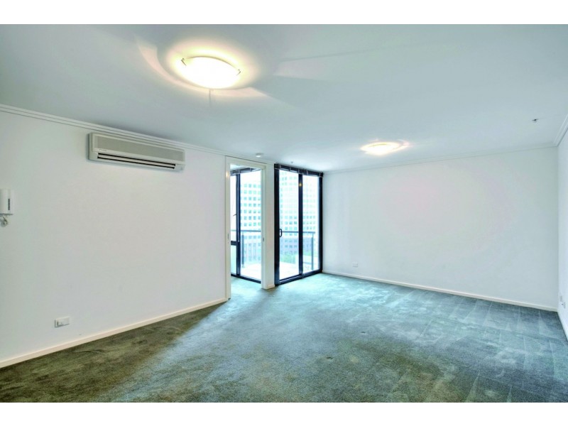 REF 052819/22 Kavanagh Street, Southbank VIC 3006