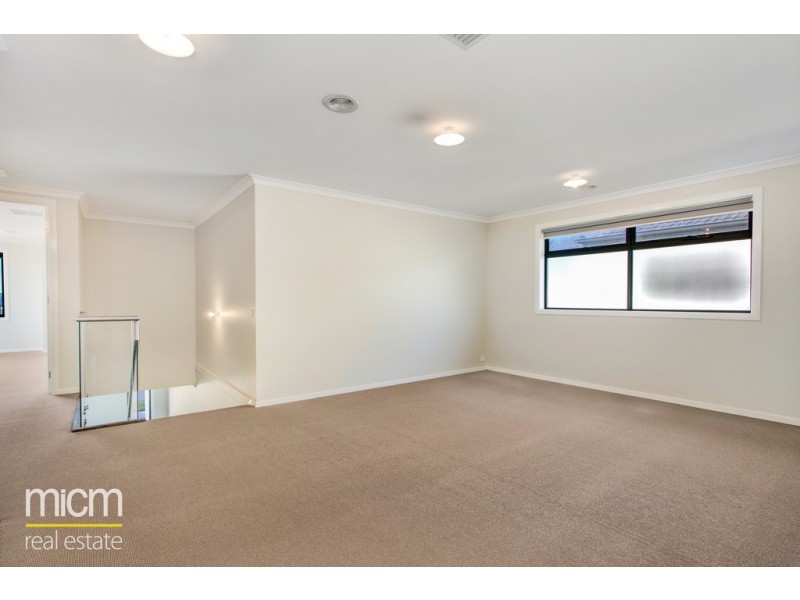 2 Kyogle Avenue, Point Cook VIC 3030