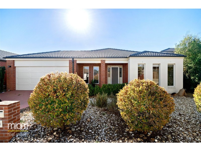 6 Verdure Street, Point Cook VIC 3030