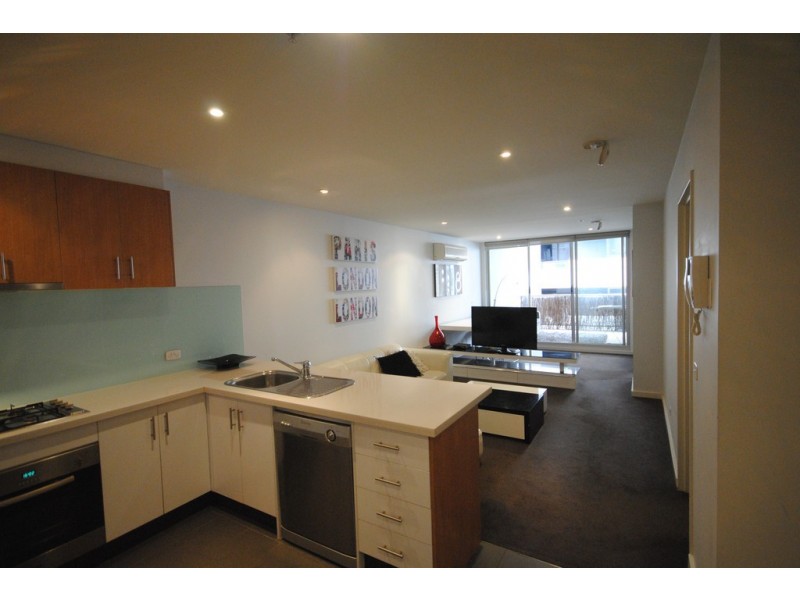 711/250 Barkly Street, Footscray VIC 3011