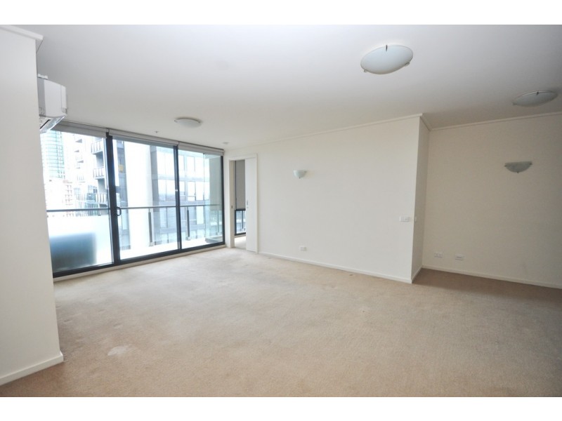 REF 052957/100 Kavanagh Street, Southbank VIC 3006