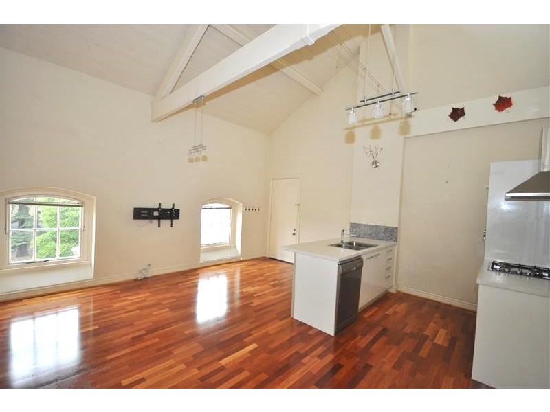 22 Wiltshire Drive, Kew VIC 3101