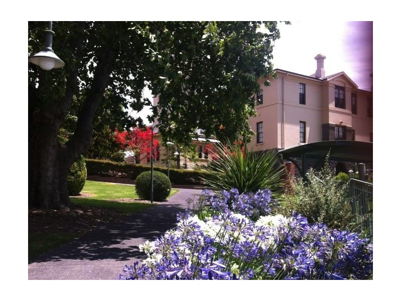 22 Wiltshire Drive, Kew VIC 3101