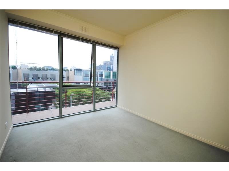 REF 053018/83 Queensbridge Street, Southbank VIC 3006