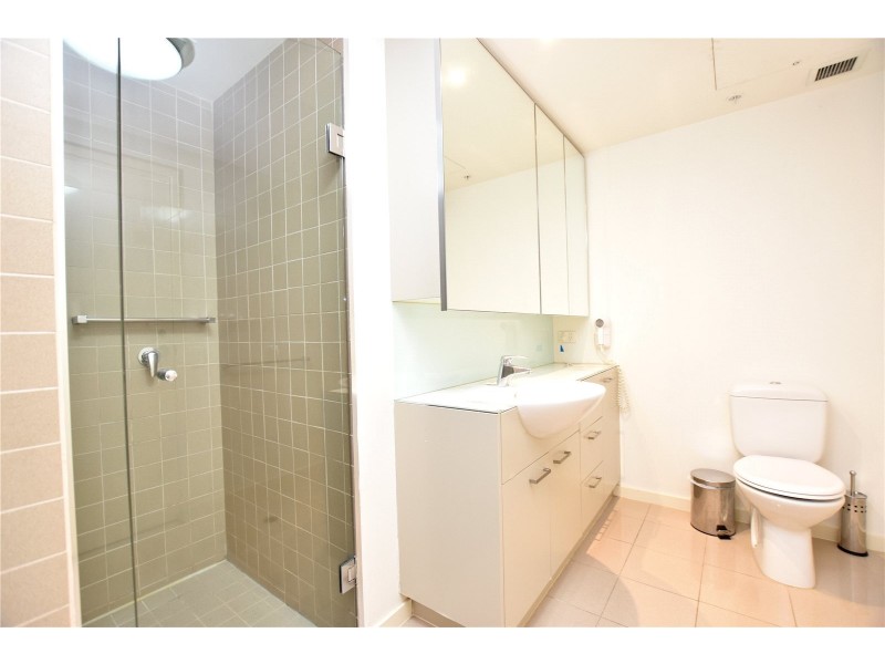 1902/15 Caravel Lane, Docklands VIC 3008