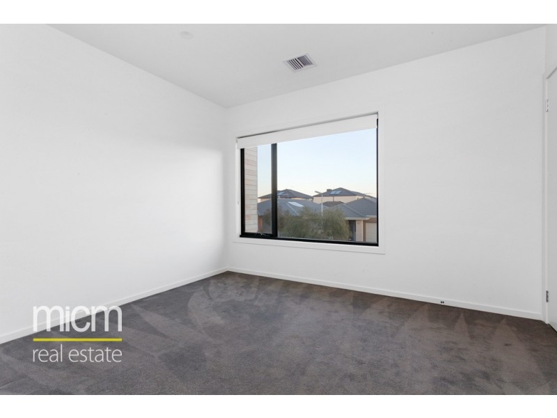 59 Seagrass Crescent, Point Cook VIC 3030