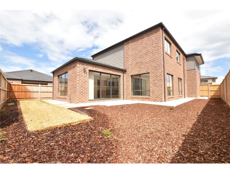 17 Grasso Avenue, Point Cook VIC 3030