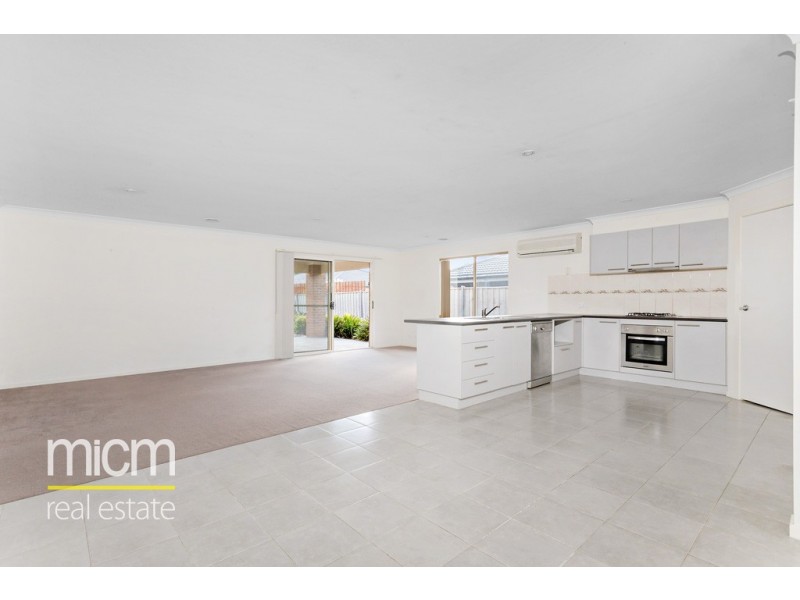 5 Hydrangea Drive, Point Cook VIC 3030