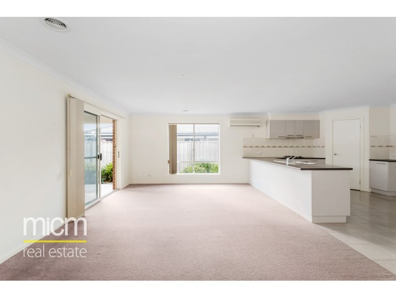 5 Hydrangea Drive, Point Cook VIC 3030