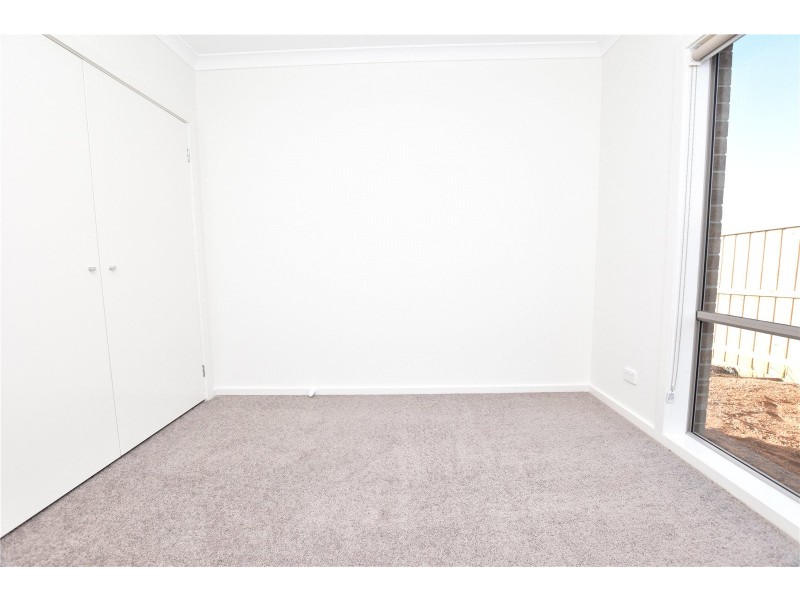 70 Karawarra Circuit, Cranbourne North VIC 3977