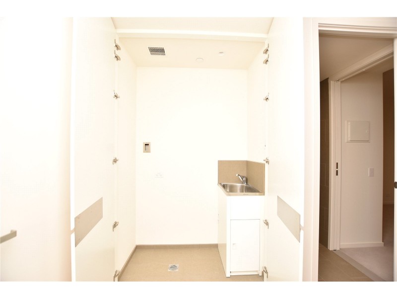 1702/70 Southbank Boulevard, Southbank VIC 3006