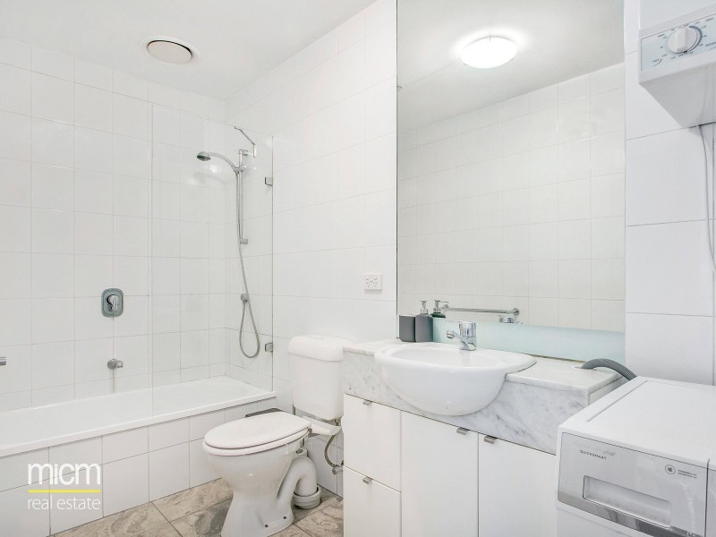 REF 061159/88 Kavanagh Street, Southbank VIC 3006