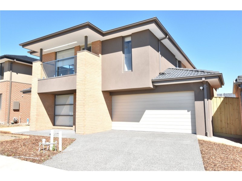 47 Noorat Place, Cranbourne North VIC 3977