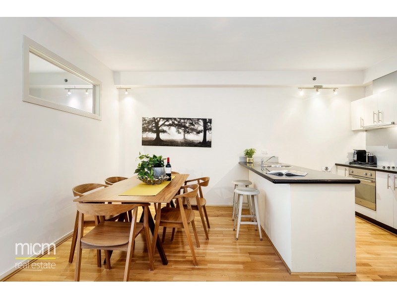 1415/325 Collins Street, Melbourne VIC 3000