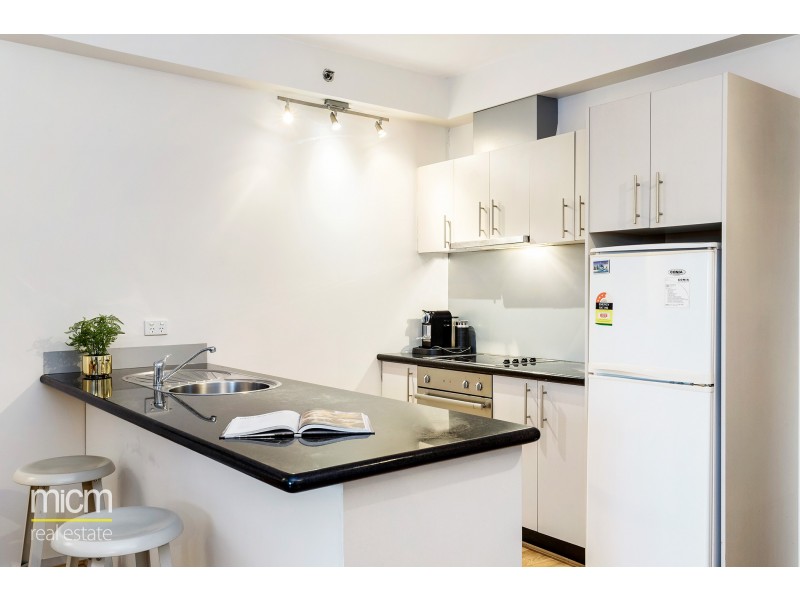1415/325 Collins Street, Melbourne VIC 3000