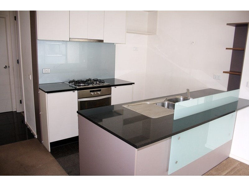 REF 061475/100 Kavanagh Street, Southbank VIC 3006