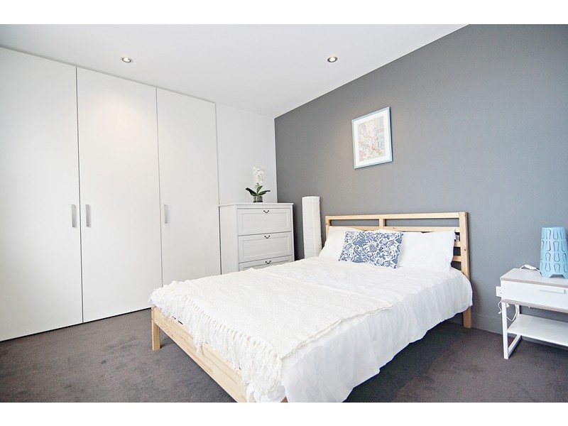 230/9 The Arcade, Docklands VIC 3008