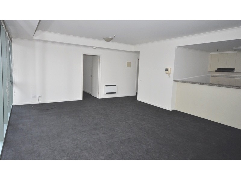 REF 061805/83 Queensbridge Street, Southbank VIC 3006