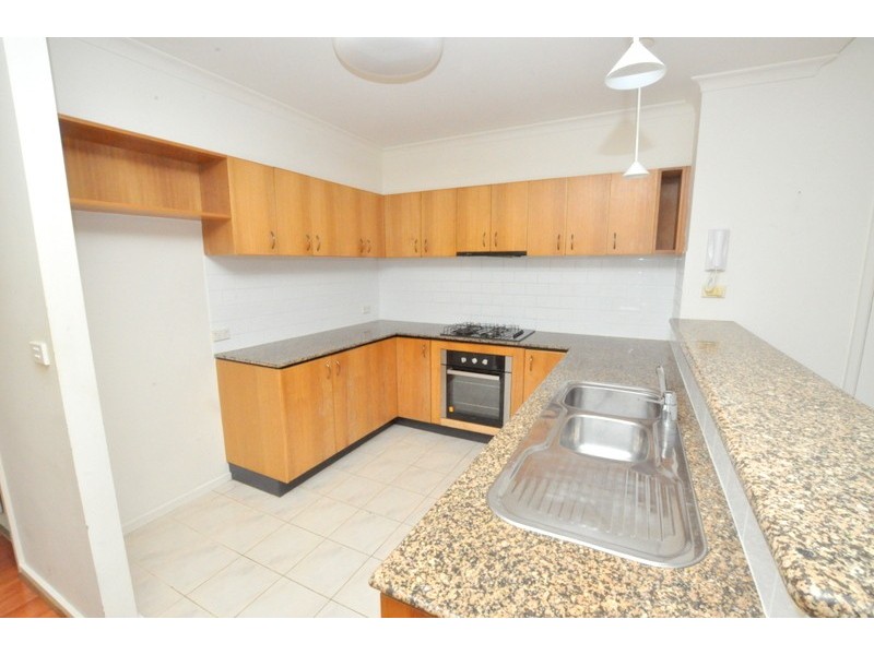 REF 061807/102 Wells Street, Southbank VIC 3006