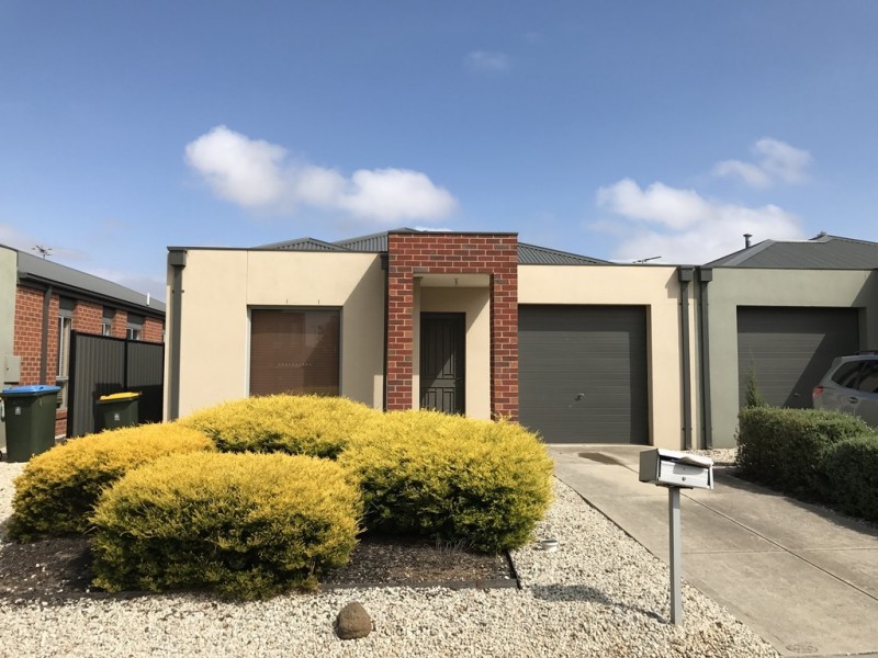 3/39 Astley Crescent, Point Cook VIC 3030