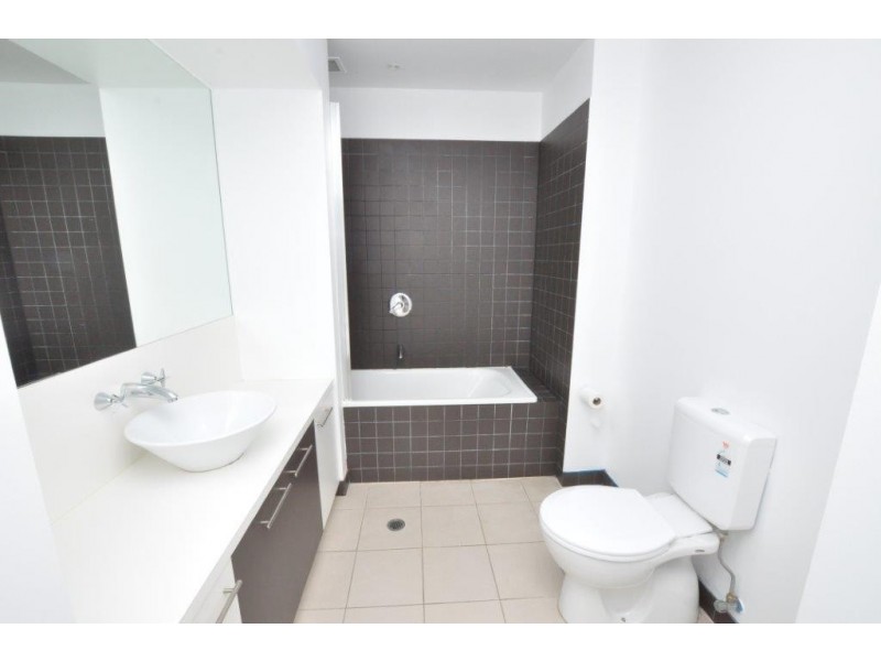 513/54 Nott Street, Port Melbourne VIC 3207