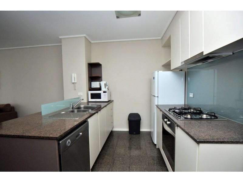 REF 062193/173 City Road, Southbank VIC 3006