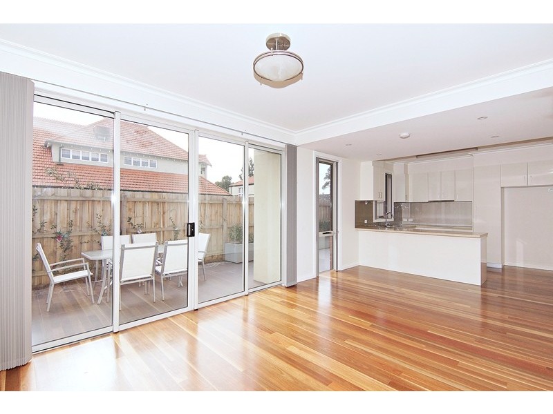 2/66 Fisher Street, Malvern East VIC 3145