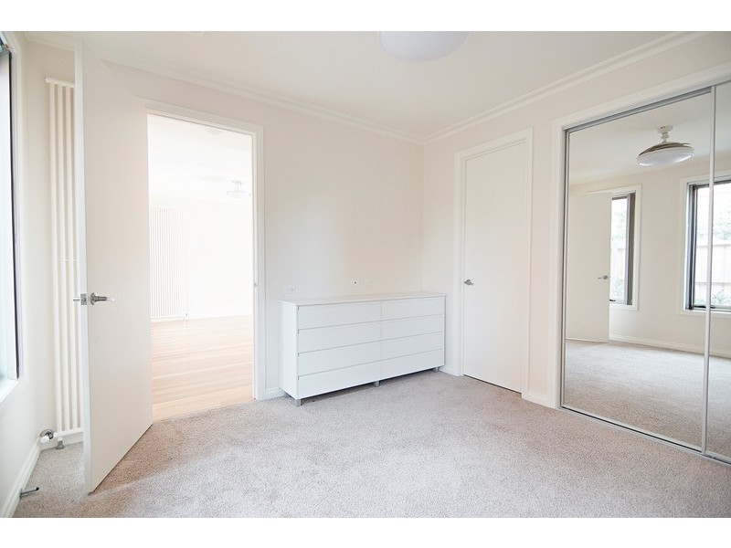 2/66 Fisher Street, Malvern East VIC 3145