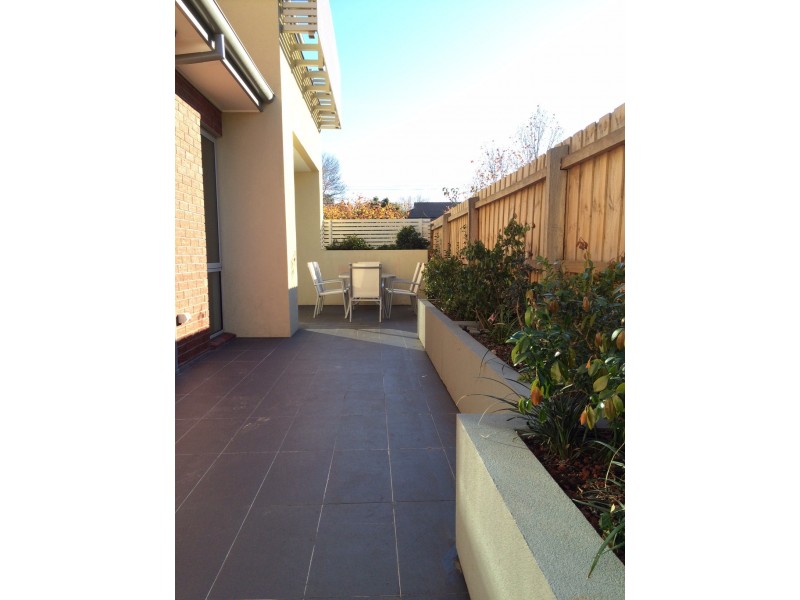 2/66 Fisher Street, Malvern East VIC 3145