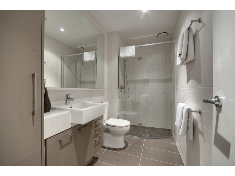 REF 062506/118 Kavanagh Street, Southbank VIC 3006