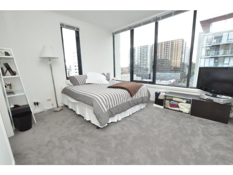 REF 062592/69 Dorcas Street, South Melbourne VIC 3205