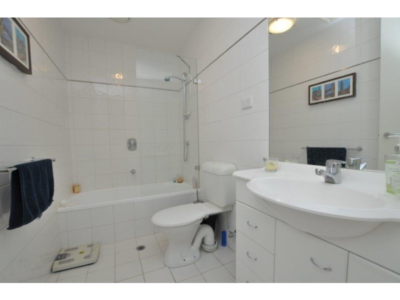 REF 062592/69 Dorcas Street, South Melbourne VIC 3205