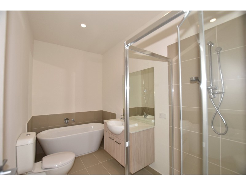 9 Grassland Loop, Keysborough VIC 3173