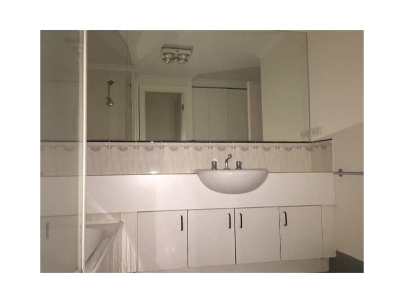 REF 06276/52 Leicester Street, Carlton VIC 3053