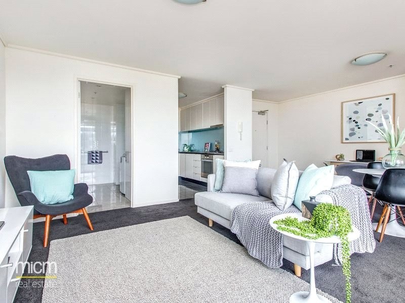 REF 062705/100 Kavanagh Street, Southbank VIC 3006