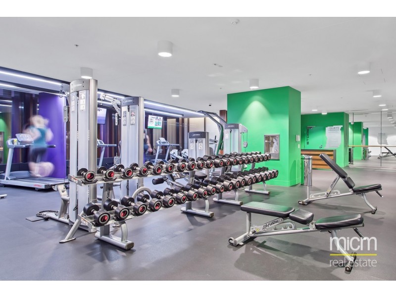 1004S/231 Harbour Esplanade, Docklands VIC 3008