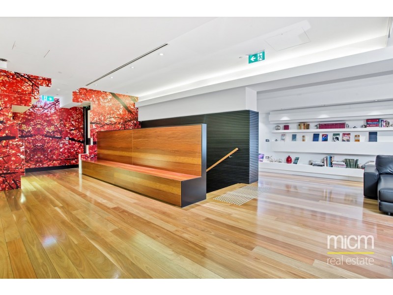 1004S/231 Harbour Esplanade, Docklands VIC 3008