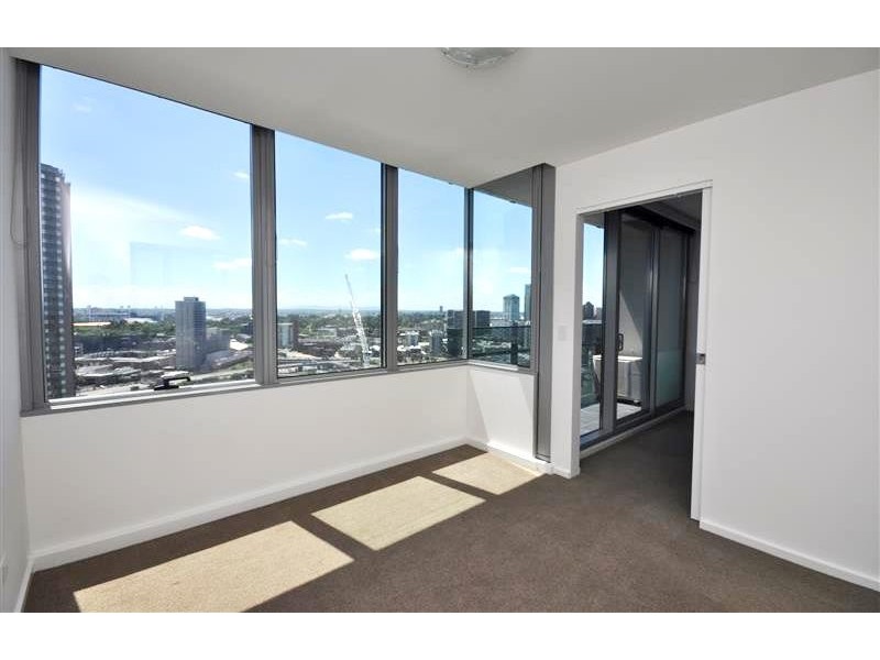 REF 062901/241 City Road, Southbank VIC 3006